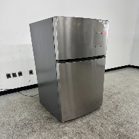 Frigidaire Refrigerator / Freezer Combo image 0